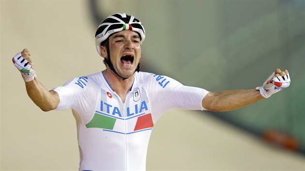 Olympijsk omnium ovldl italsk drhov cyklista Elia Viviani. (15. srpna 2016)