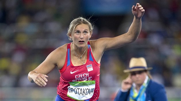 Otpaka Barbora potkov v olympijskm finle. (19. srpna 2016)