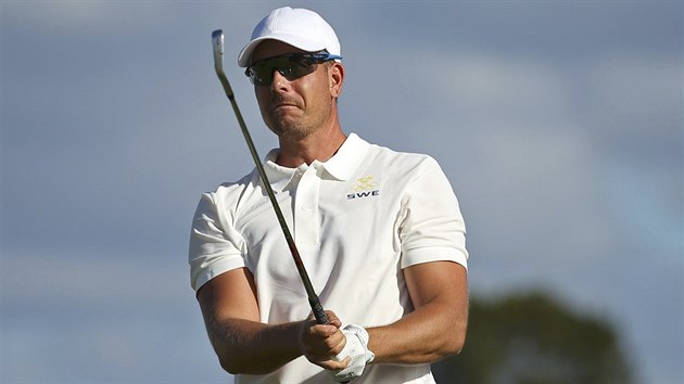 Henrik Stenson v prvnm kole olympijskho turnaje golfist v Riu.