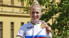 Sára Kaňkovská Sára Kaňkovská