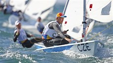 eský jachta Viktor Teplý v olympijském závodu ve tíd Laser. (13. srpna 2016)