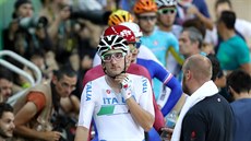 Olympijské omnium ovládl italský dráhový cyklista Elia Viviani (vpedu). (15....