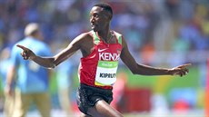 Keňan Conseslus Kipruto získal zlatou olympijskou medaili v závodě na 3000... Keňan Conseslus Kipruto získal zlatou olympijskou medaili v závodě na 3000...