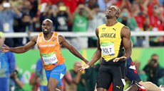 Jamajský sprinter Usain Bolt zvítzil v olympijském závodu na 200 metr. (19....