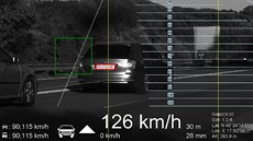 Záznam z policejního radaru, který dokazuje hazardérskou jízdu dvou řidičů při... Záznam z policejního radaru, který dokazuje hazardérskou jízdu dvou řidičů při...