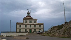 Maják na konci světa. Mys Cape Finisterre (anglicky), Cabo Finisterre... Maják na konci světa. Mys Cape Finisterre (anglicky), Cabo Finisterre...