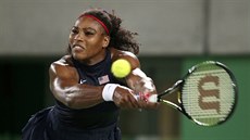 Serena Williamsová bhem osmifinálového zápasu s Ukrajinkou Svitolinovou.
