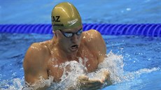 Kazaský plavec Dmitrij Balandin míí pro olympijské zlato na 200 metr prsa.