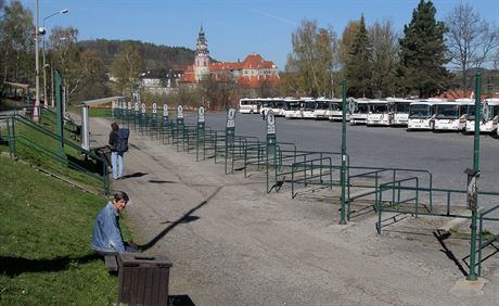 Autobusové nádraí v eském Krumlov.