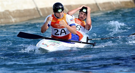 etí deblkanoisté Joná Kapar a Marek indler na olympijských hrách v Riu. 