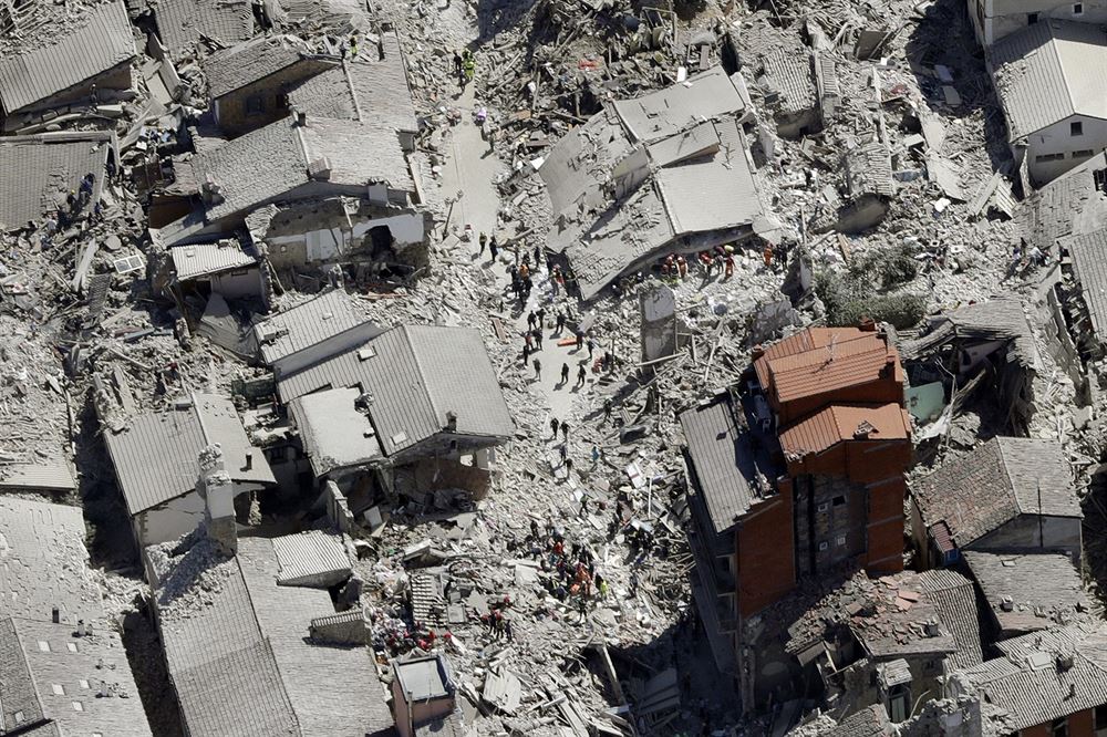 Letecké snímky msta Amatrice, které zdevastovalo stedení zemtesení (24....