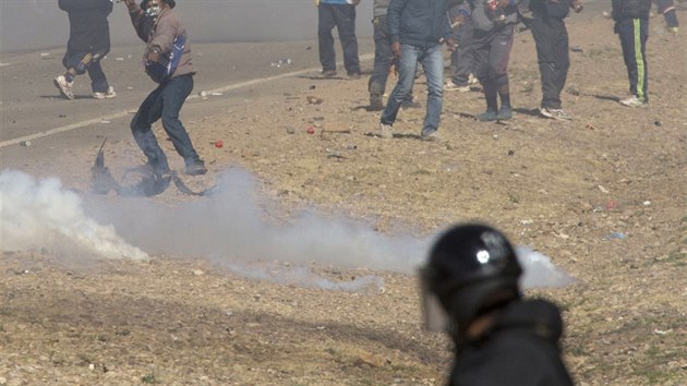 Stety policie s bolivijskmi hornky (25. srpna 2016)
