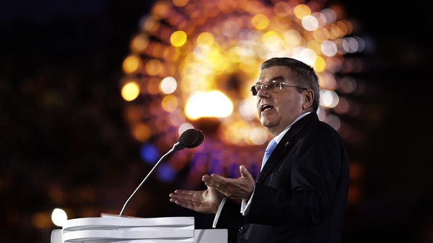 Prezident Mezinrodnho olympijskho vboru Thomas Bach prohlauje olympijsk hry v Riu de Janeiru za ukonen.