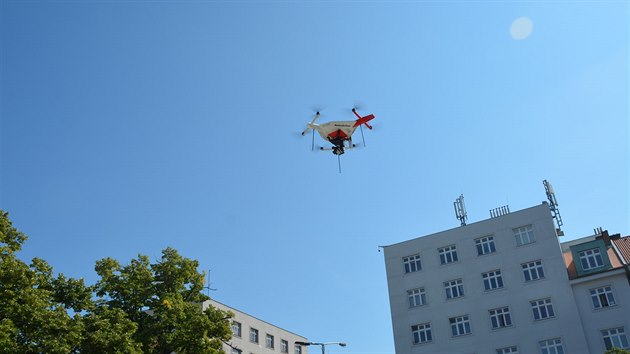Dron na Ulrichov nmst v Hradci Krlov (19.8.2016).