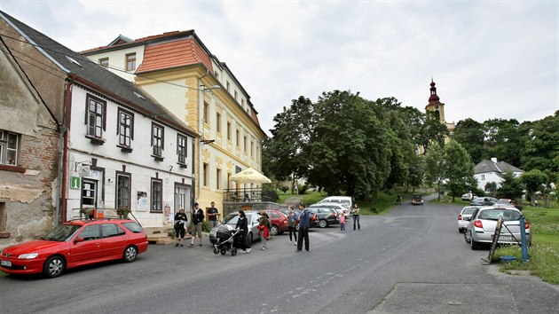 Rabtejn nad Stelou si oblbil filma Tom Vorel. Nately se zde i pohdky.