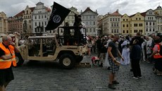 Policie ukonila akci odprc islámu na Staromstském námstí. Zinscenovaná...