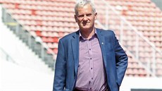 Předseda komise rozhodčích Michal Listkiewicz. Předseda komise rozhodčích Michal Listkiewicz.
