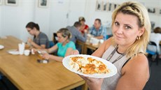 Obědy inspirované recepty z baťovské éry mají tento týden na talíři také... Obědy inspirované recepty z baťovské éry mají tento týden na talíři také...