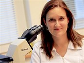 Vědkyně Zuzana Holubcová se zabývá reprodukční biologií. Zkoumá první okamžiky... Vědkyně Zuzana Holubcová se zabývá reprodukční biologií. Zkoumá první okamžiky...