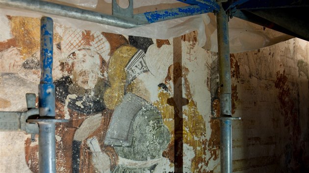 Objeven fresky v kostele