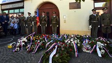 V Roudnici nad Labem odhalili 26. srpna ke 120. výročí narození... V Roudnici nad Labem odhalili 26. srpna ke 120. výročí narození...