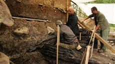 Archeologické výzkumy na vrchu Vladař u Žlutic na Karlovarsku. Archeologické výzkumy na vrchu Vladař u Žlutic na Karlovarsku.