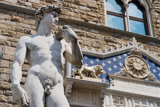 Jedno z nejvtích turistických lákadel Florencie, socha Davida od Michelangela...