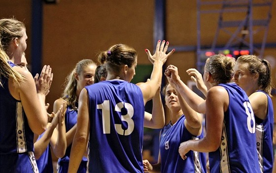 Radost trutnovských basketbalistek