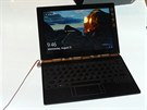 Nutno říci, že někteří kolegové hodnotili psaní na virtuální klávesníci jako... Nutno říci, že někteří kolegové hodnotili psaní na virtuální klávesníci jako...