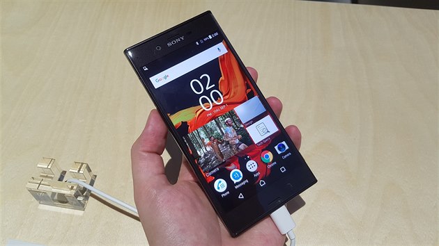 Sony Xperia XZ Sony Xperia XZ