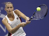 esk tenistka Karolna Plkov zahrv der v semifinle US Open proti Seren...