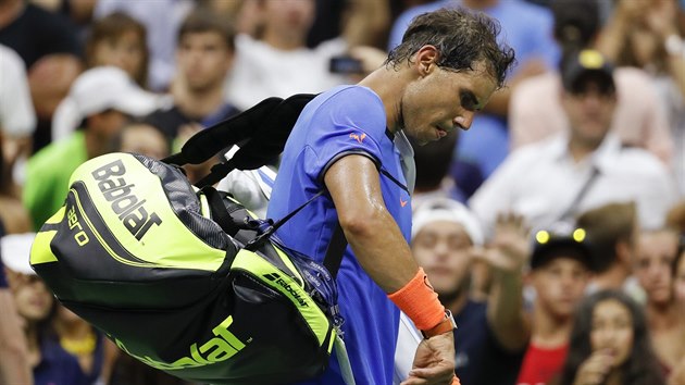 panlsk tenista Rafael Nadal vypadl na US Open v osmifinle.