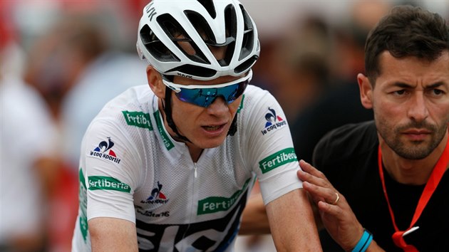 Britsk cyklista Chris Froome bhem patnct etapy Vuelty.
