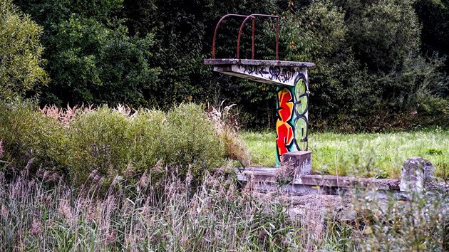 Dnes je eskotebovsk plovrna zpustl a zarostl. Radnice chce na tomto mst zdit biotopov koupalit.