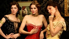 Dobové kostýmy ve filmu Nevěstinec (2011) Dobové kostýmy ve filmu Nevěstinec (2011)