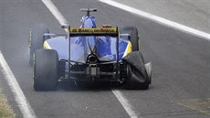 Felipe Nasr ze Sauberu po kolizi ve VC Itálie.