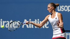 FORHEND. Karolína Plíková ve tvrtfinále US Open.