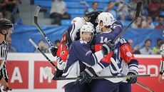 Radost hokejistů Plzně v utkání Ligy mistrů proti Stavangeru. Radost hokejistů Plzně v utkání Ligy mistrů proti Stavangeru.