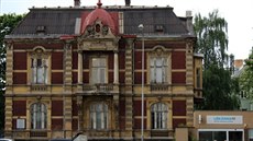 Dvě vily architekta Bohumila Židlického patřící k městské nemocnici čeká také rekonstrukce.