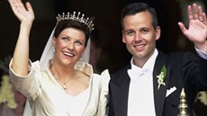 Norská princezna Martha Louise a spisovatel Ari Behn se vzali 24. kvtna 2002.