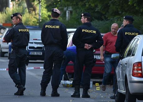 Policisté na míst inu v Karviné - Novém Mst.