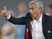 Trenr Jos Mourinho z Manchesteru United bhem utkn Evropsk ligy na...