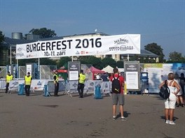 Burgerfest probíhá celý víkend na praském Výstaviti.