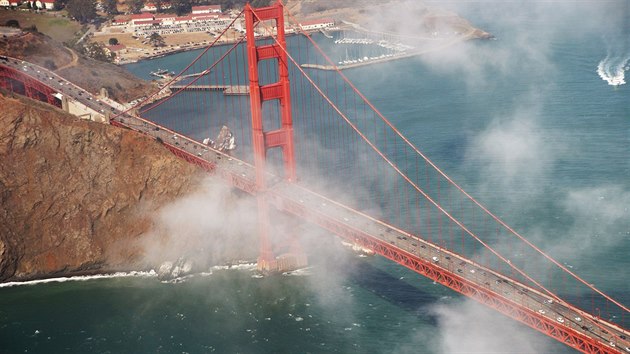 Golden Gate Bridge na sanfrancisk stran