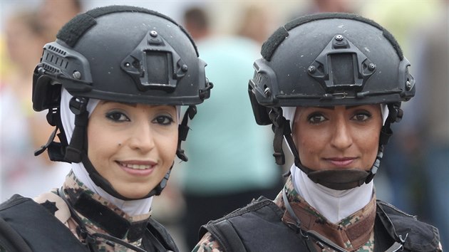 Dny NATO 2016: Female Company for Special Security Tasks - elitn ensk jordnsk jednotka.