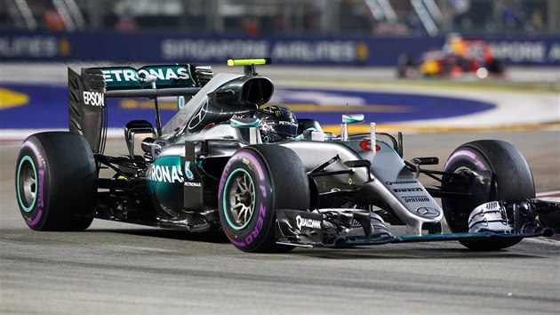 Nico Rosberg bhem Velk ceny Singapuru