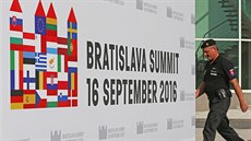 Do Bratislavy se sjeli lídi EU na pátení neformální setkání, akci provázejí...