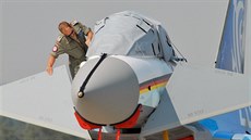 Píprava nmeckého Typhoonu ped nácvikem na vystoupení