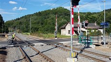 Opravený přejezd ve stanici Lanšperk. Opravený přejezd ve stanici Lanšperk.