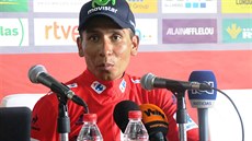 VÍTZ. Nairo Quintana na tiskové konferenci po dvacáté etap panlské Vuelty,...